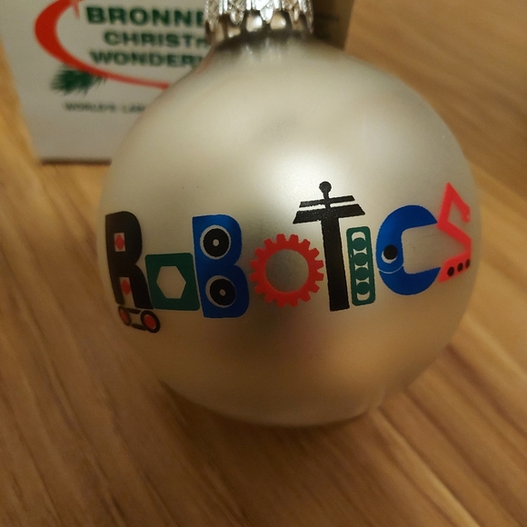 Bronner's Christmas Wonderland ROBOTICS Glass Ornament in Box - Picture 2 of 9